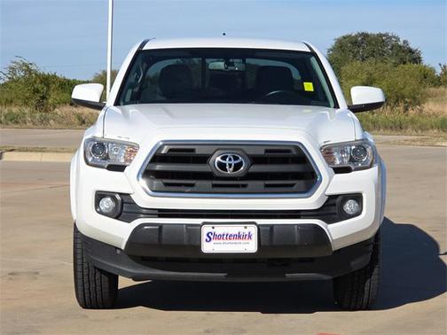 2017 Toyota Tacoma SR5