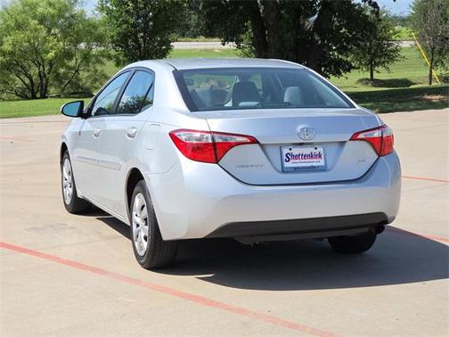 2015 Toyota Corolla LE