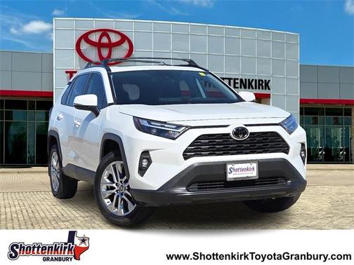 2024 Toyota RAV4 XLE Premium