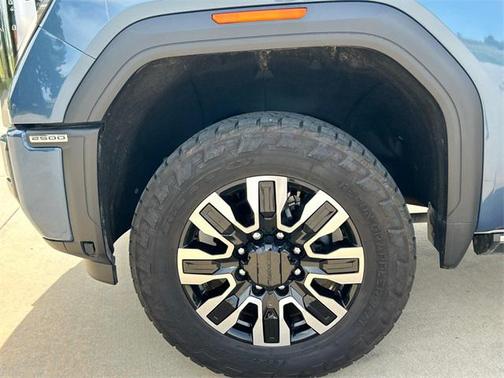 2024 GMC Sierra 2500 Denali Ultimate