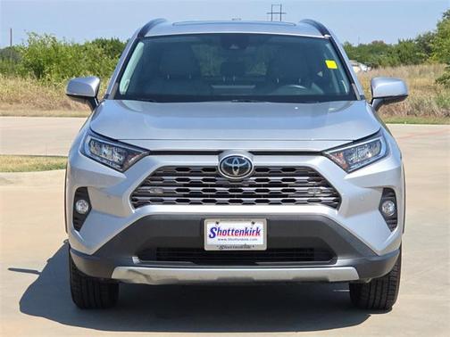 2020 Toyota RAV4 Limited