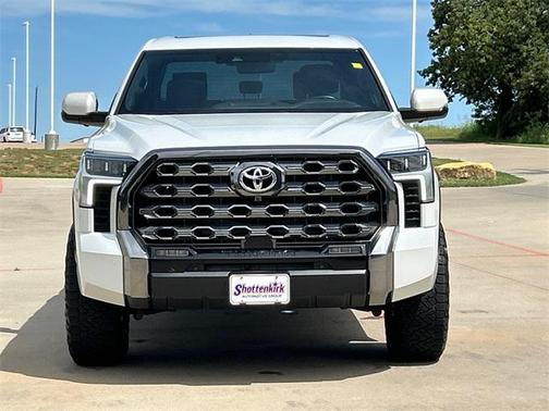 2024 Toyota Tundra Platinum