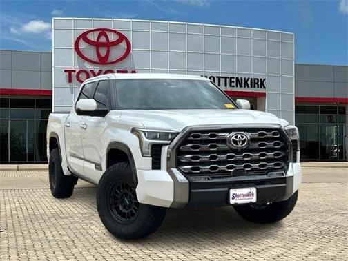 2024 Toyota Tundra Platinum
