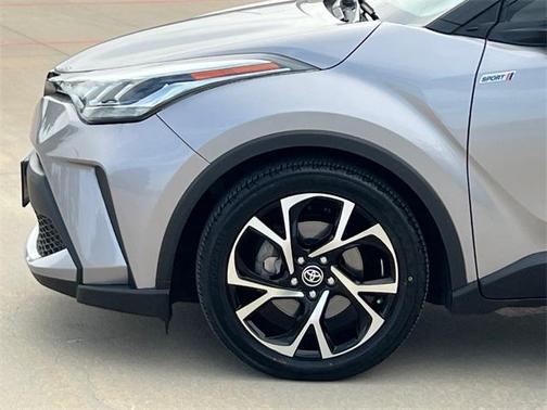 2020 Toyota C-HR XLE