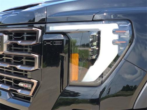 2024 GMC Sierra 2500 AT4