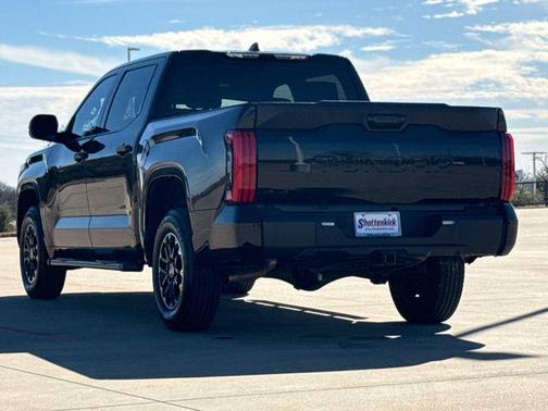 2025 Toyota Tundra SR