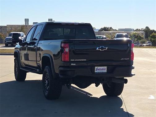 2024 Chevrolet Silverado 2500 4WD Crew Cab Standard Bed ZR2