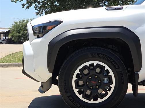 2025 Toyota 4Runner TRD Off Road