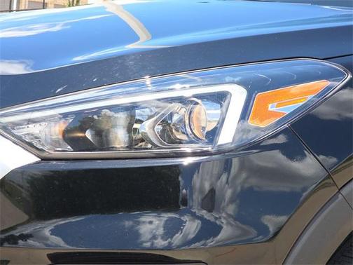 2021 Hyundai TUCSON SEL