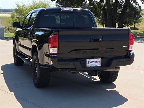 2016 Toyota Tacoma SR5