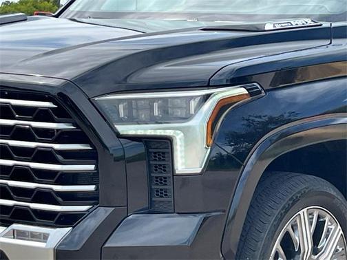 2023 Toyota Tundra Hybrid Capstone