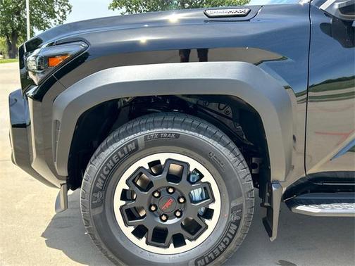 2025 Toyota 4Runner TRD Off Road