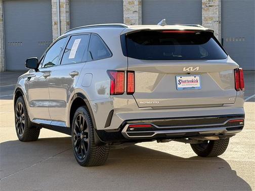2023 Kia Sorento SX