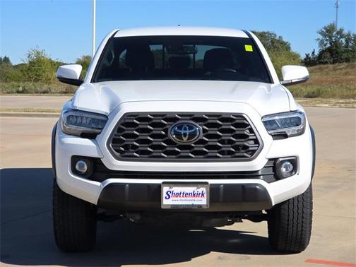 2023 Toyota Tacoma TRD Off-Road