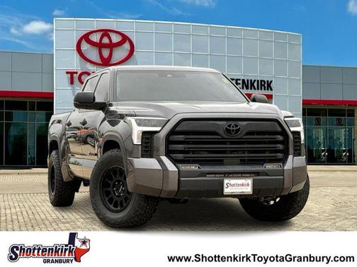 Magnetic Gray Metallic 2022 Toyota Tundra SR5