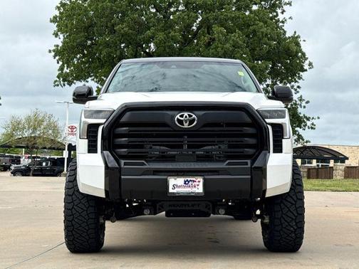 2024 Toyota Tundra SR