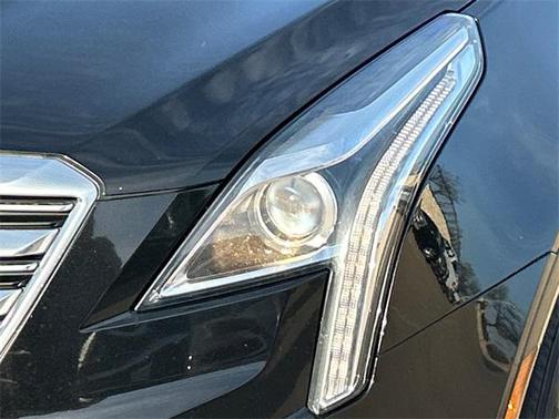 2018 Cadillac XT5 Base
