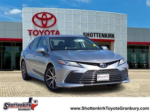 2022 Toyota Camry XLE