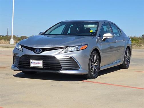 2022 Toyota Camry XLE