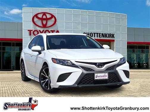 2019 Toyota Camry SE