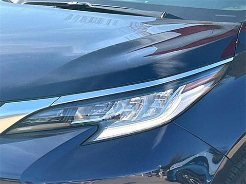 2023 Toyota Sienna Limited 7-Passenger