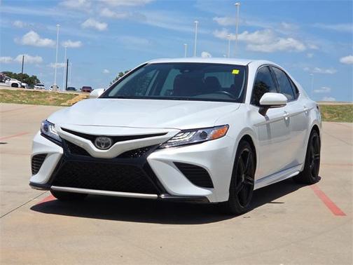 2019 Toyota Camry XSE