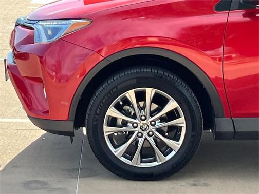 2017 Toyota RAV4 Limited