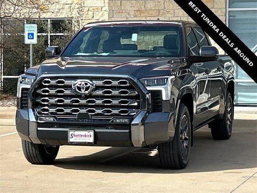 2025 Toyota Tundra Hybrid Platinum