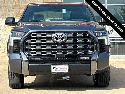 2025 Toyota Tundra Hybrid Platinum