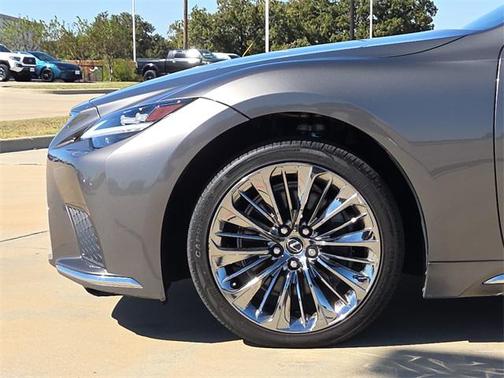 2022 Lexus LS 500 Base