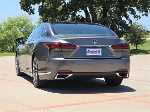 2022 Lexus LS 500 Base