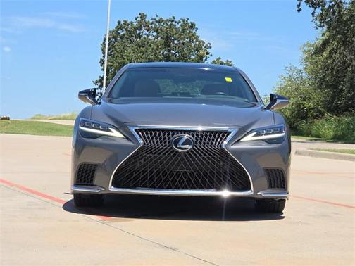 2022 Lexus LS 500 Base