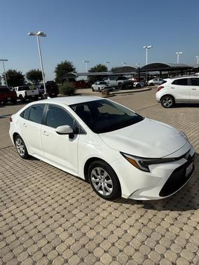 2025 Toyota Corolla Hybrid LE