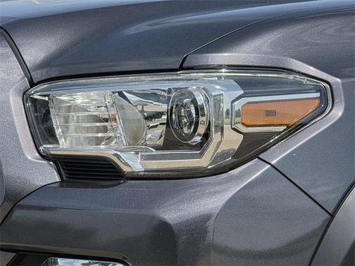 2023 Toyota Tacoma TRD Off-Road