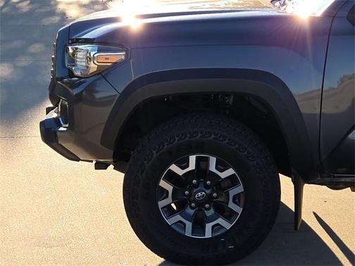 2023 Toyota Tacoma TRD Off-Road