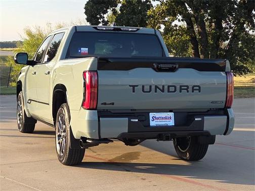 2026 Toyota Tundra Hybrid Platinum