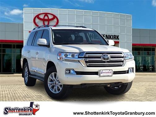 2018 Toyota Land Cruiser Base