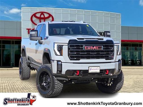 2024 GMC Sierra 2500 AT4