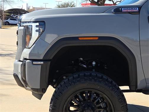 2024 GMC Sierra 2500 AT4