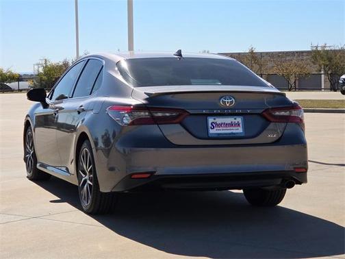 2024 Toyota Camry XLE