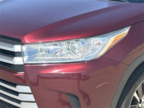2019 Toyota Highlander Hybrid XLE