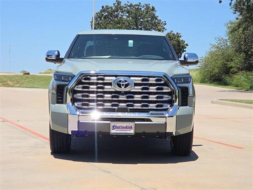 2025 Toyota Tundra Hybrid 1794 Edition