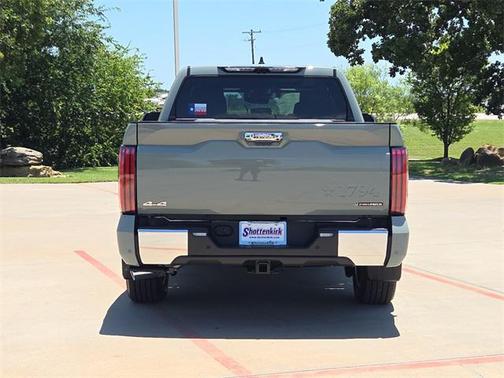 2025 Toyota Tundra Hybrid 1794 Edition