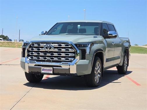 2025 Toyota Tundra Hybrid 1794 Edition