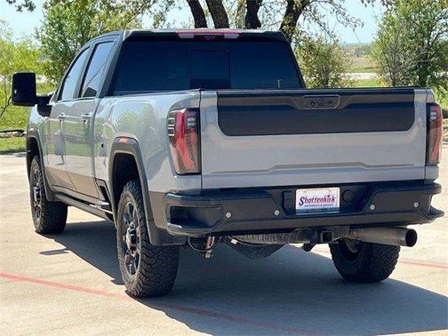 2024 GMC Sierra 2500 AT4