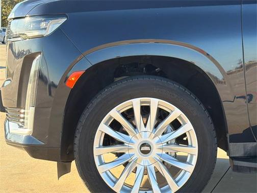 2022 Cadillac Escalade Luxury