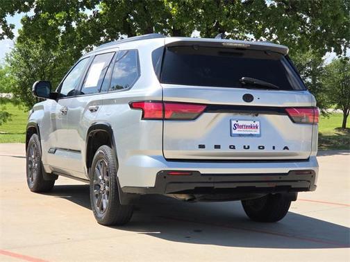2024 Toyota Sequoia Platinum