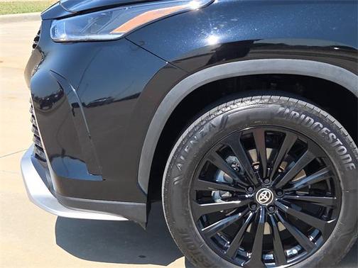 2024 Toyota Highlander XSE