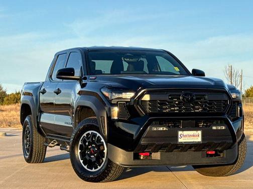 2025 Toyota Tacoma Hybrid TRD Off Road