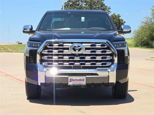 2025 Toyota Tundra Hybrid 1794 Edition
